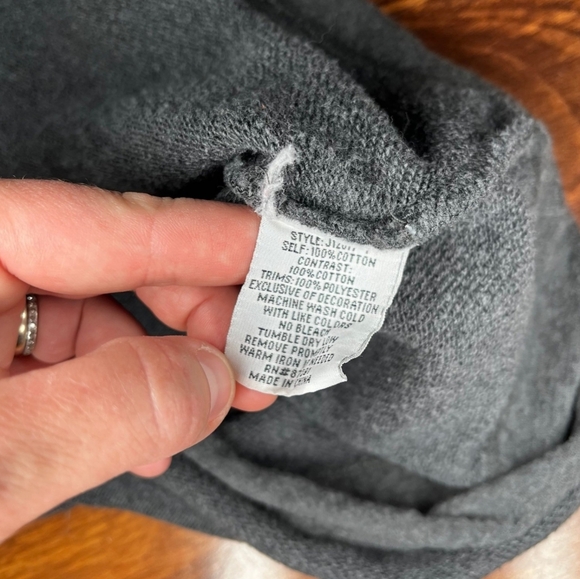 Johnny Was Issoria Pullover Sweatshirt Embroidered Floral Boho Petite Large - Picture 4 of 7